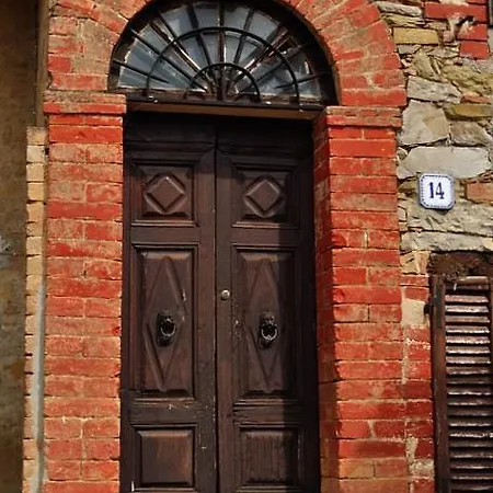 Ecovacanze Al Borgo Aparthotel *